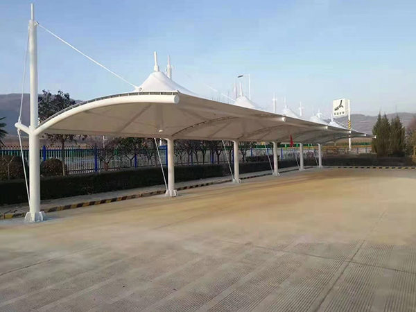 膜結(jié)構(gòu)汽車棚